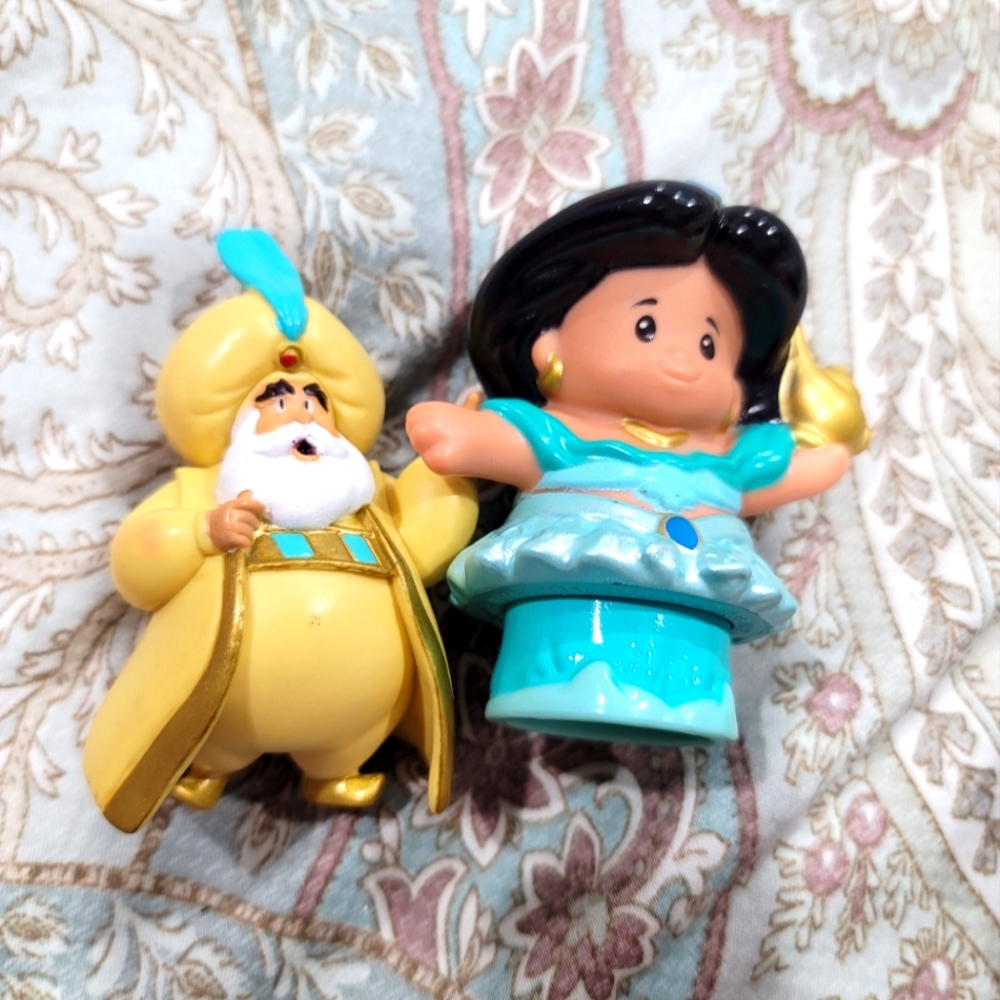 Fisher Price Little People Disney's Jasmine and Sultan. Aladdin movie kids toy